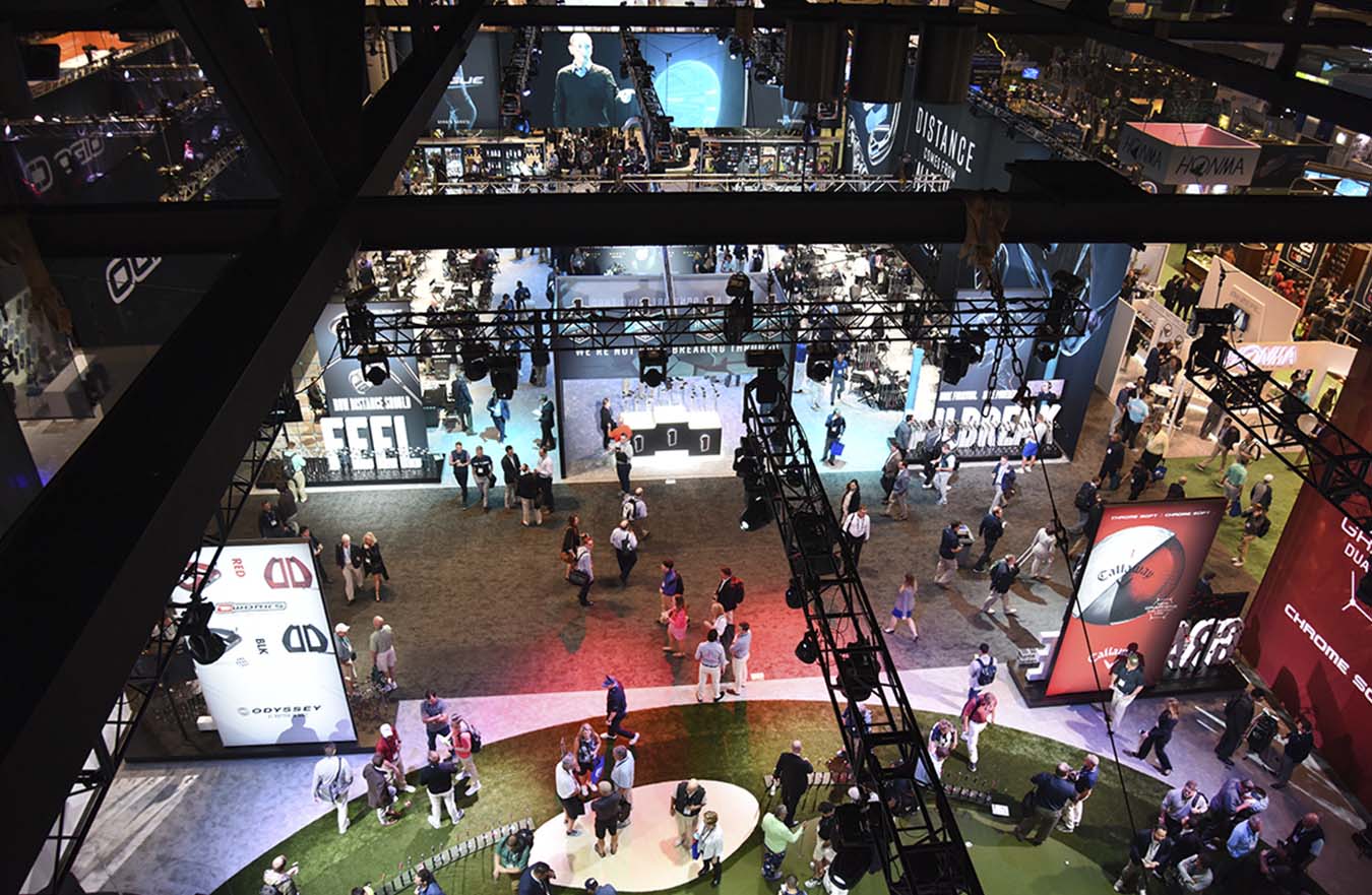 overhead view of crowd at golf tradeshow display